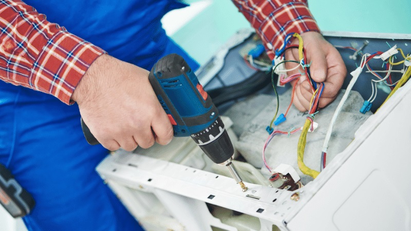 Bayrampaşa Vestfrost Vestfrost çamaşır makinesi kart tamiri – Su almama arızası orijinal parça ile giderildi. - Teknik servis örneği